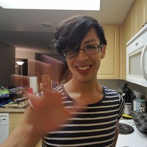 Meet your Posher, Esther